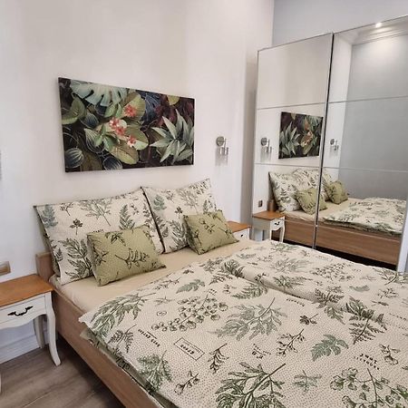 Apartment Opera Vintage - Budapest City Centre エクステリア 写真